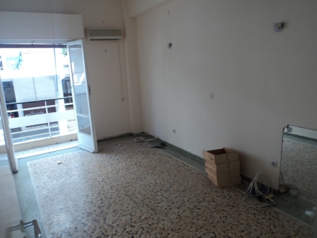 (For Sale) Residential Floor Apartment || Athens Center/Athens - 93 Sq.m, 3 Bedrooms, 220.000€ 
