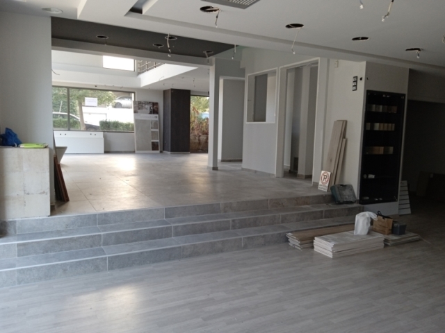 (For Rent) Commercial Retail Shop || Athens South/Nea Smyrni - 205 Sq.m, 3.000€ 