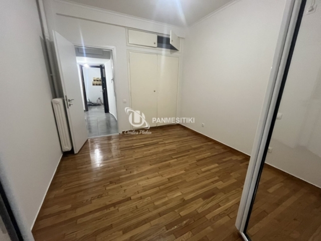 (Προς Ενοικίαση) Επαγγελματικός Χώρος Γραφείο || Αθήνα Κέντρο/Αθήνα - 50 τ.μ, 550€ 